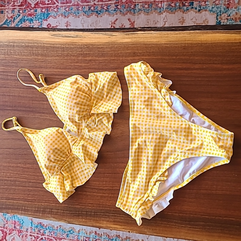 Cupshe Yellow Ruffle Bikini